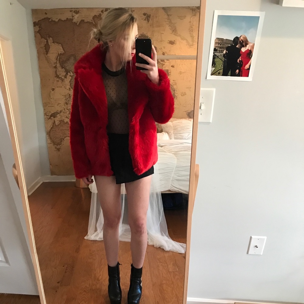 Funnnn Faux fur short jacket